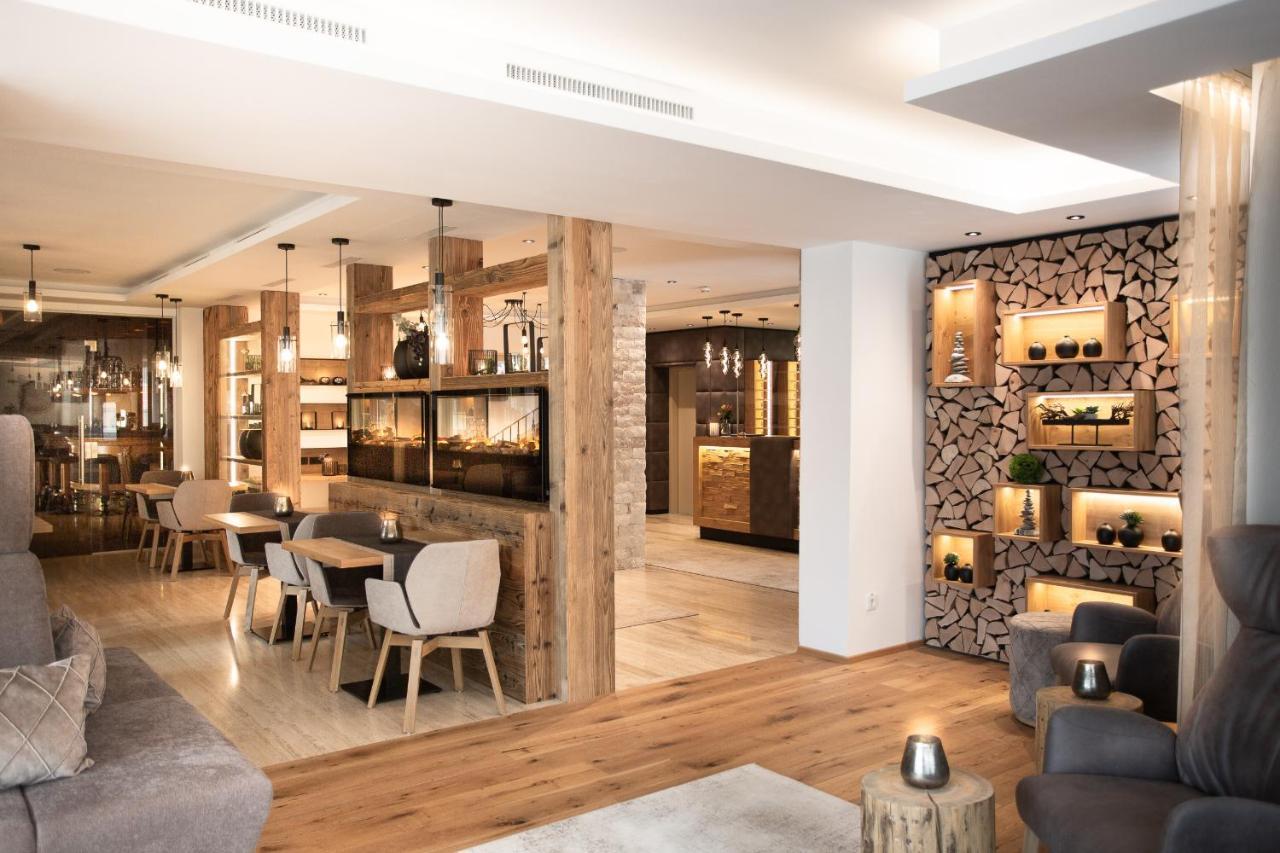 Hotel Brugger فلبمس المظهر الخارجي الصورة