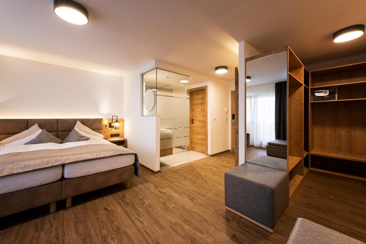 Hotel Brugger فلبمس المظهر الخارجي الصورة