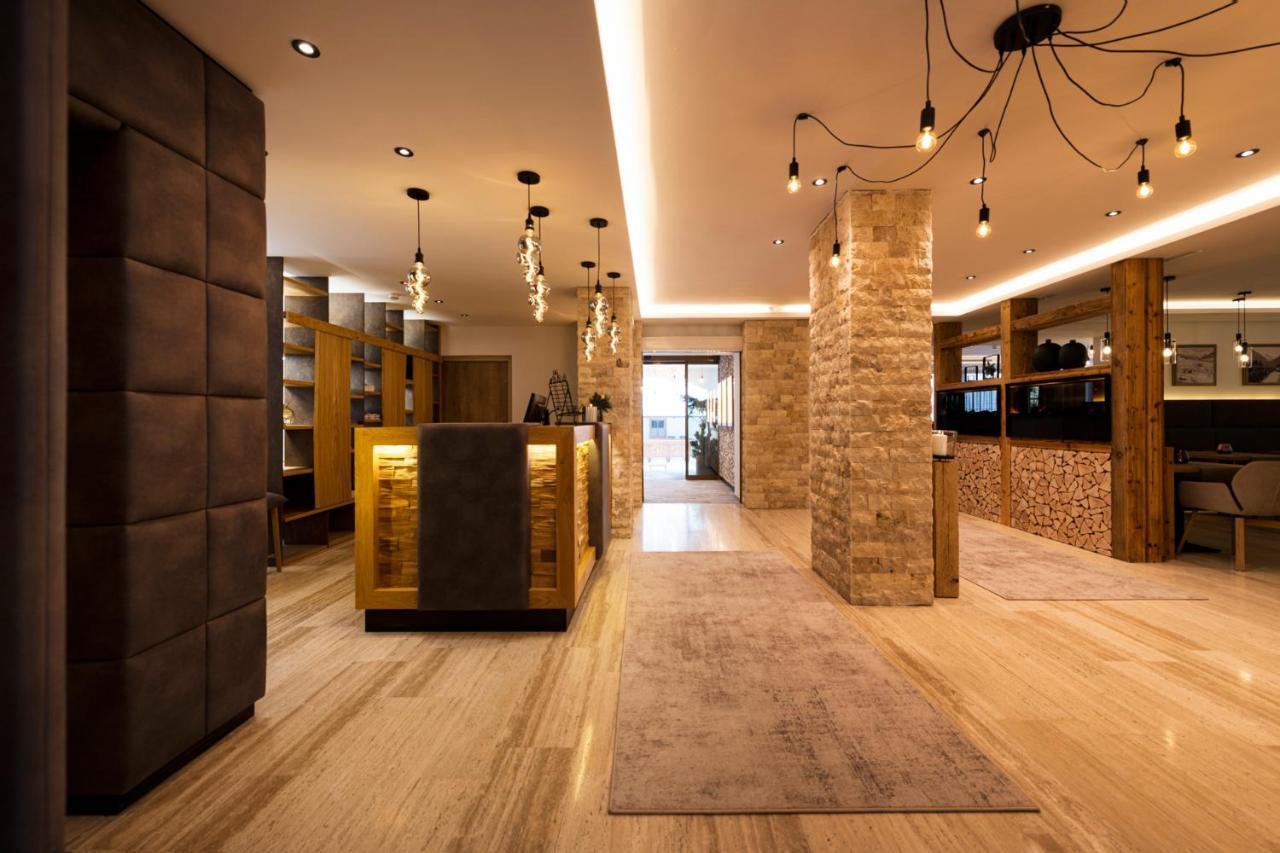 Hotel Brugger فلبمس المظهر الخارجي الصورة